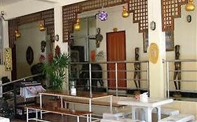 โรงแรมพร 2